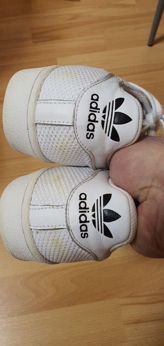 Adidas Superstar 42 2/3