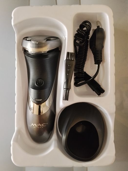 Mощные электробритвы "M*A*C", 3-х роторные, с плавающими головками-3 D