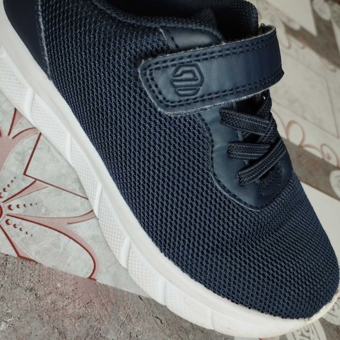 кроссовки школьные детские