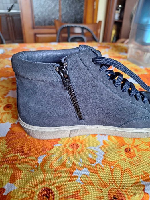 Чисто нови маратонки Minelli Португалия номер 41