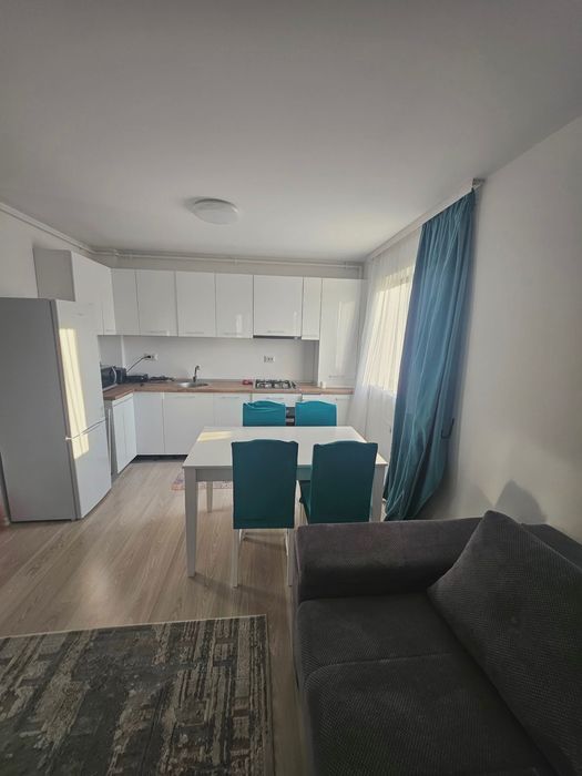 Închiriez apartament 2 camere
