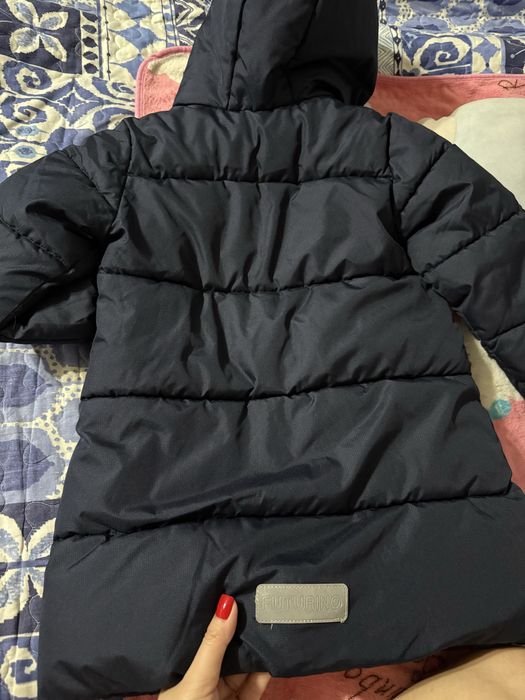 Продам куртку  на девочку!!! Идеальное состочние !