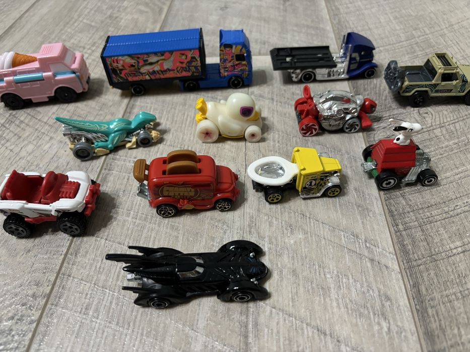 Машины hot wheels