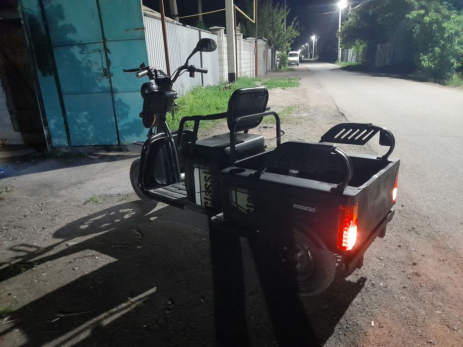 Продам трицикл на полном ходу