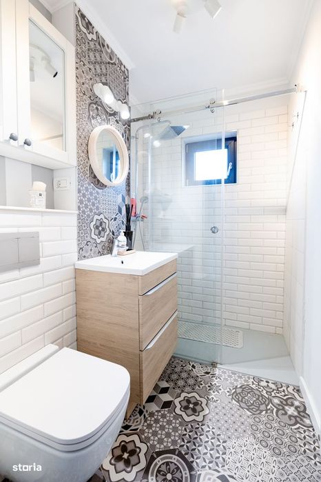 Apartament 3 camere, etaj 7, decomandat, termoteca - Zona Bancilor