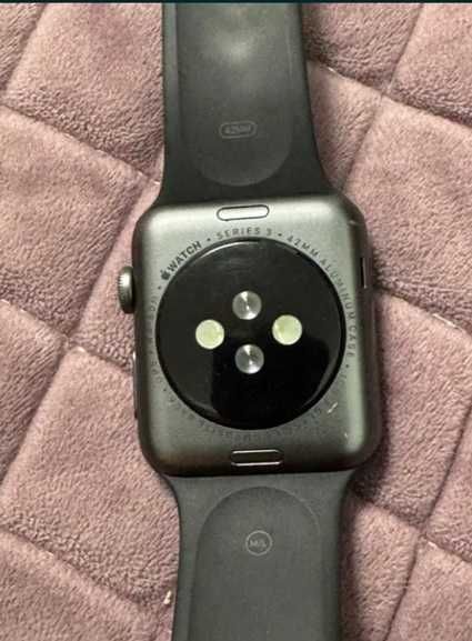Продажа Аpple watch series 3 - 42mm.