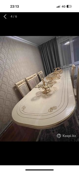 стол со стульями