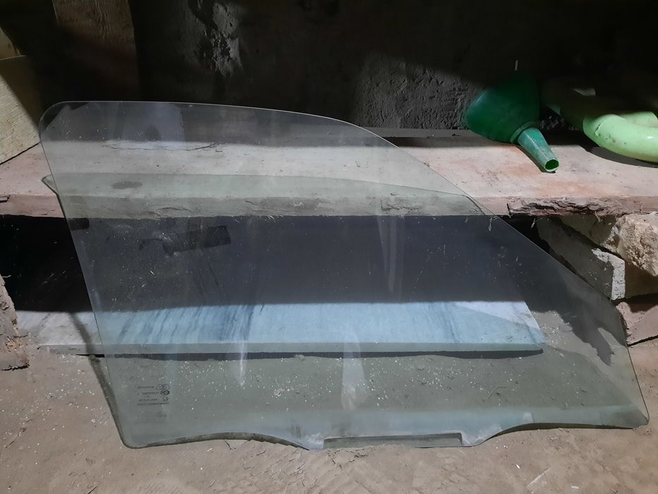 Стекло нехиа 2 комплект