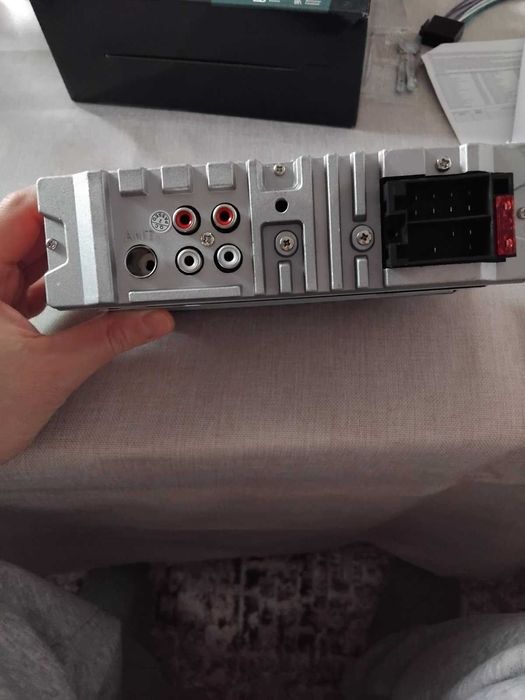 авто плеър crown