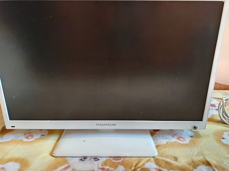 Tv  led Toshiba și Thompson diagonala 61cm.