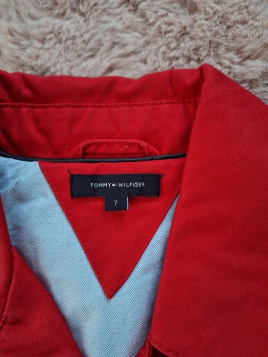 Palton Tommy Hilfiger 6-7 ani livrare gratuita