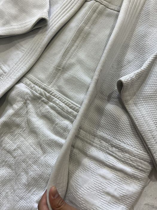 Кимоно Adidas крепкий материал