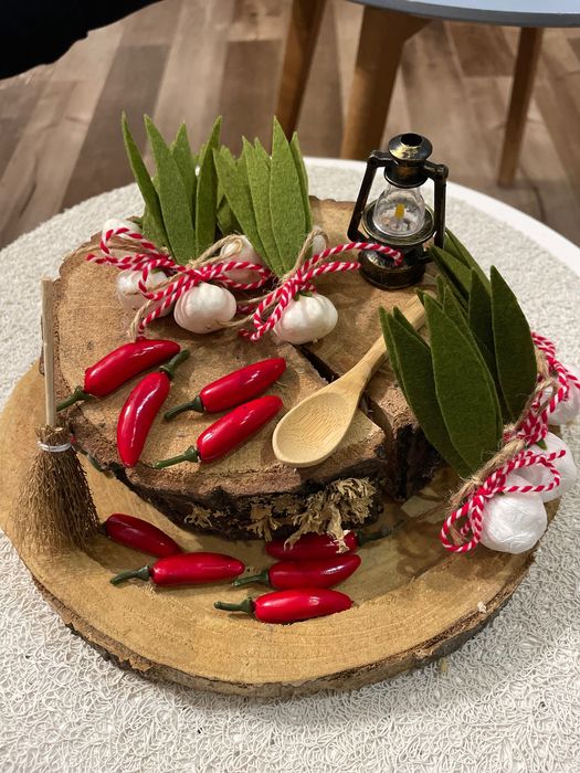 Мартеници -ръчна изработка