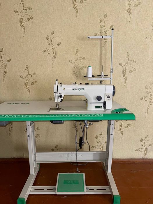 Tikuv mashinasi yangi