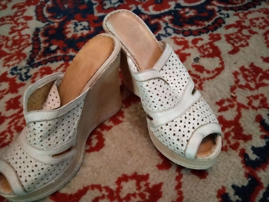 Продам ские туфли