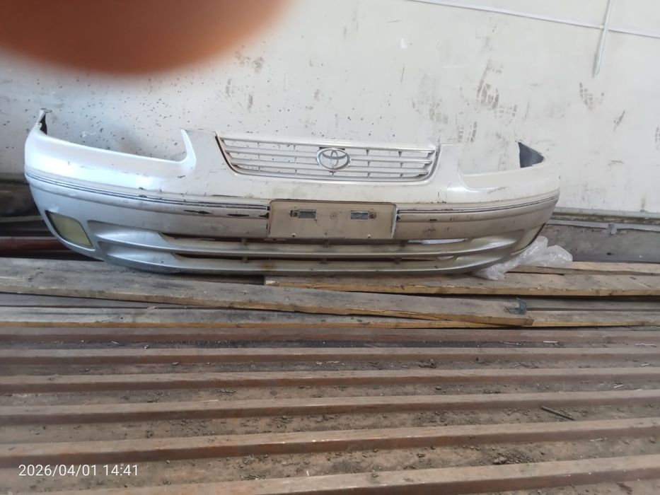 Продам бампер Камри 25