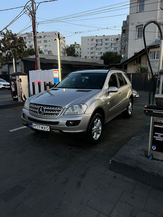 Mercedes-Benz ML-Class
