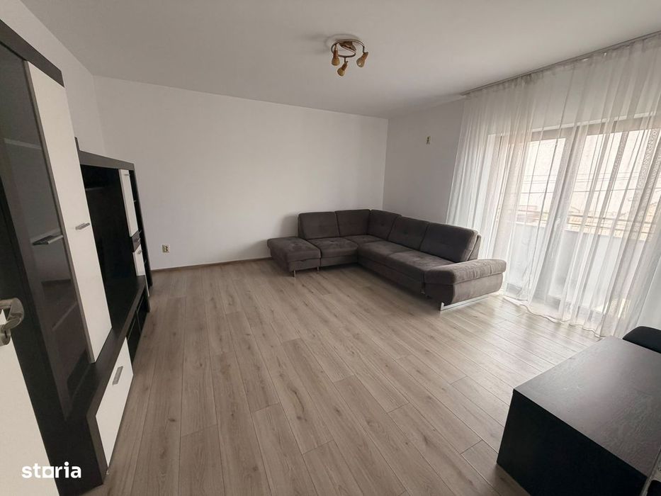 Apartament, 2 camere decomandate, parcare subterana, zona Traian Vuia