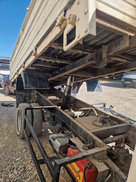 Машина жұмысға дайын айдайсын кетесын