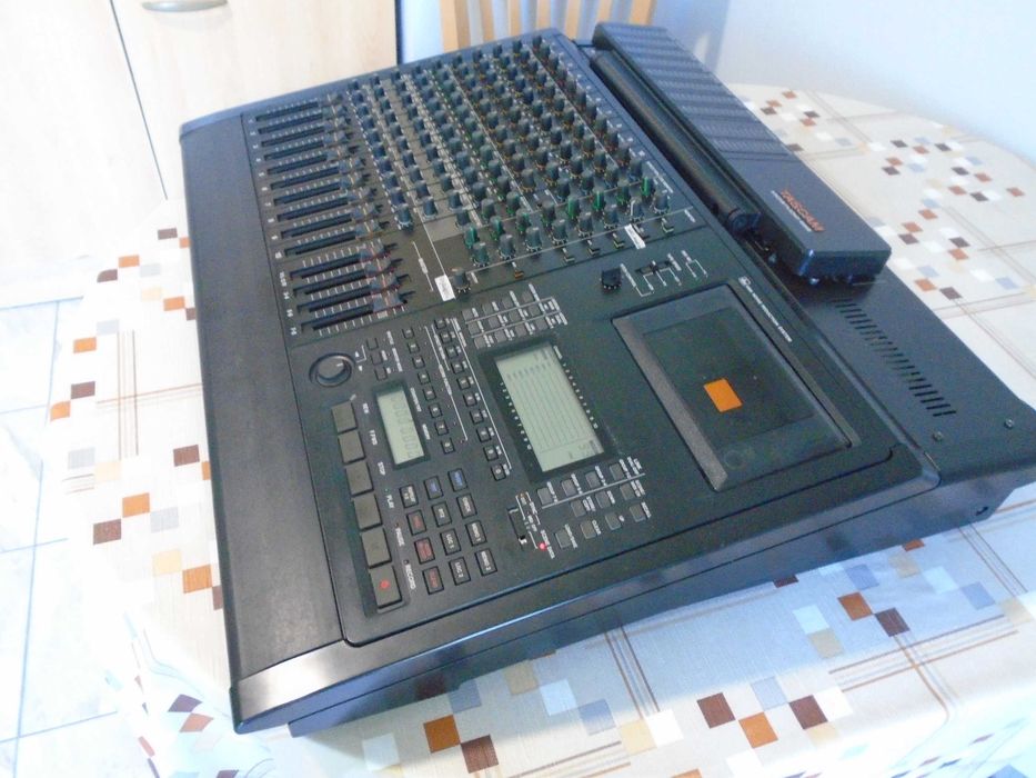 Tascam 688 midistudio