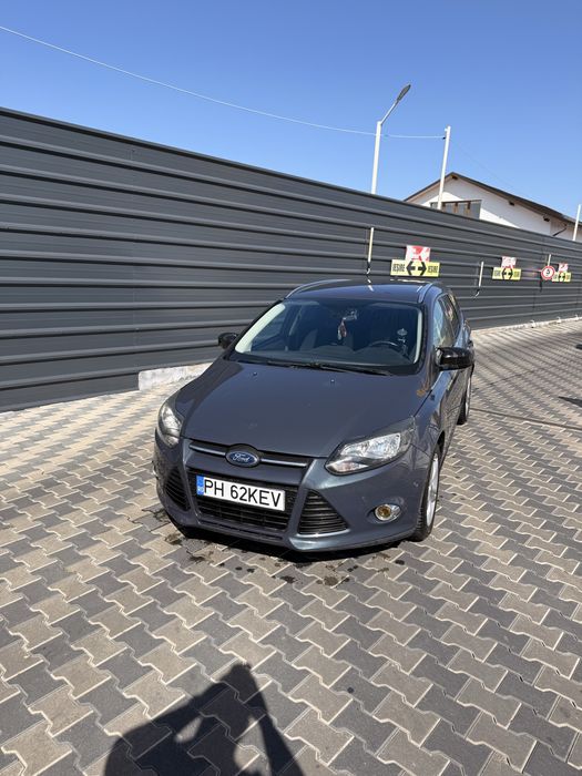 FORD Focus 2013 — imagine 3