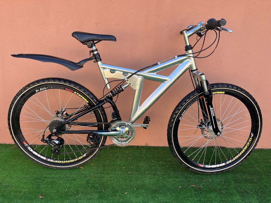 Алуминиев Немски Велосипед с Дискови Спирачки 26цола 8х3 Внос Германия