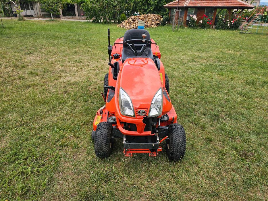 ДИЗЕЛОВА KUBOTA Тракторна Косачка. GR 1600.ДвуЦилиндрова. ПЕРФЕКТНА