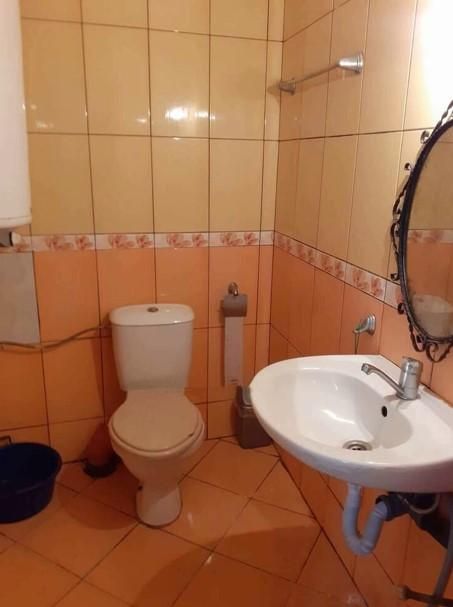 Дава се под наем Едностаен апартамент в Бургас, Меден рудник - зона В - 30 кв.м за 204 € - Снимка #4