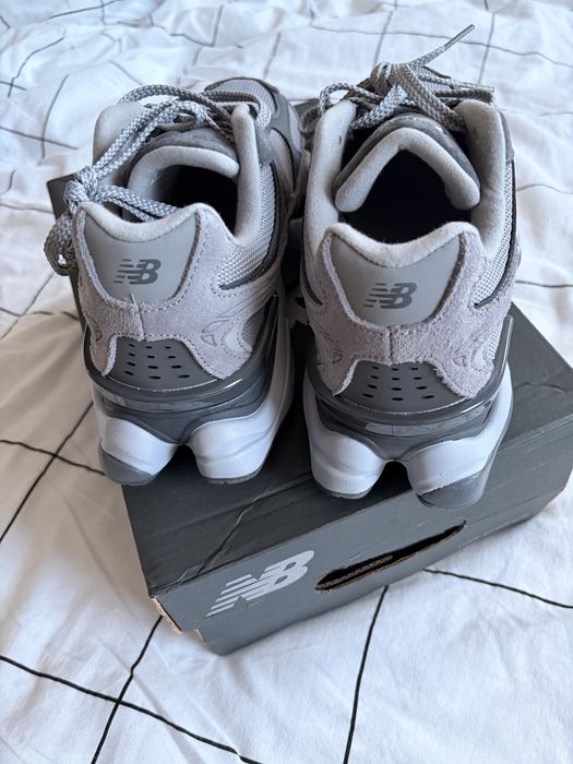 New Balance 9060 reps