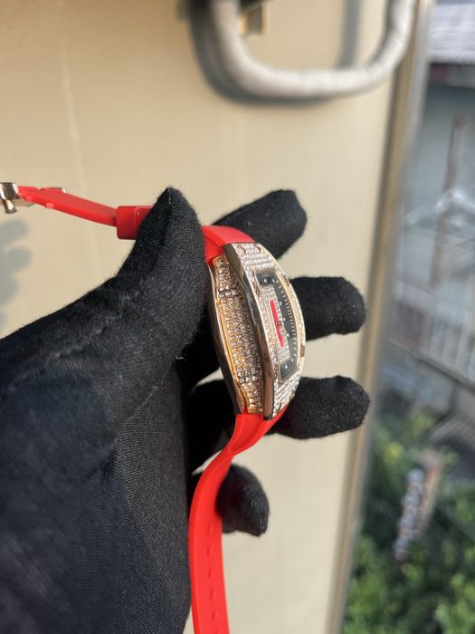 Дамски часовник Dannilu НАМАЛЕН