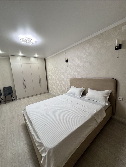 Посуточно квартира  оспанова есть kaspi red