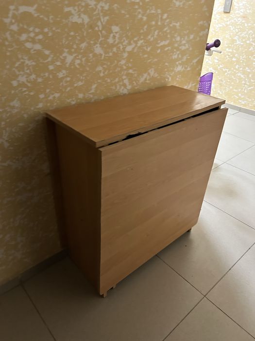 Стол книжка продам