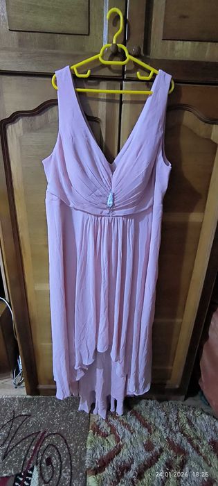 Vând rochie eleganta