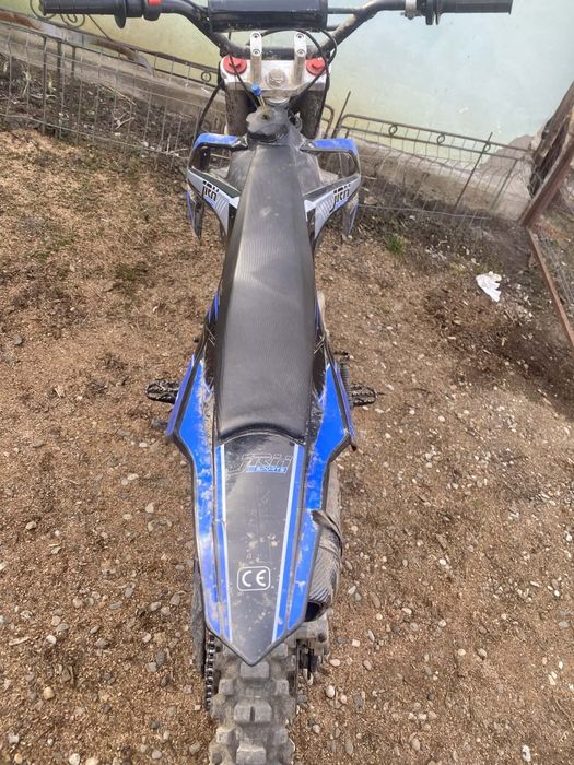 Cross JRH motorul merge foarte bine e aproape nou