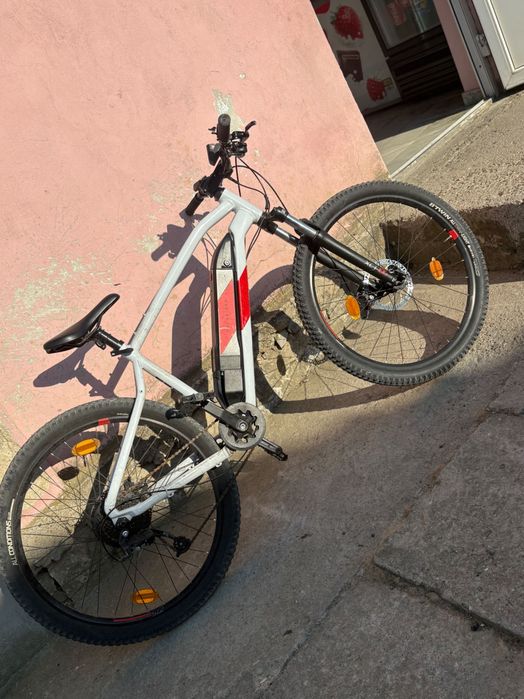 Bicicletă electrică