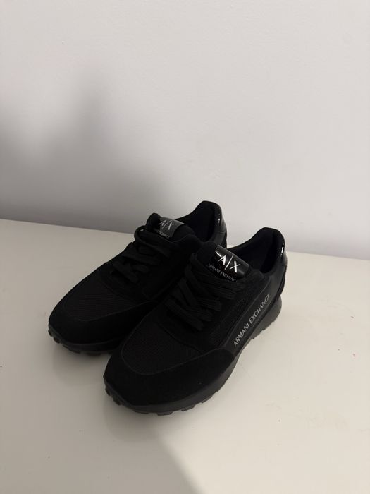 Adidasi Armani Exchange