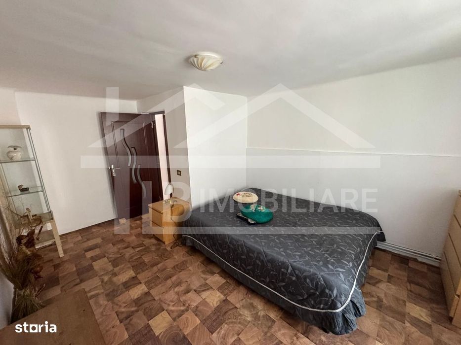 Casa cu 3 camere, 2300mp teren, zona SubPadure