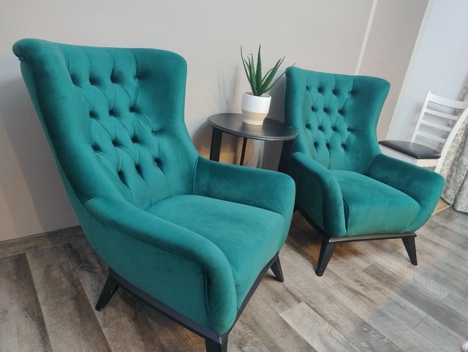 Fotolii tip Chesterfield cu masuta