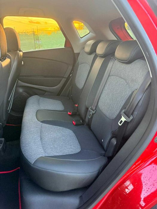 2018 Renault Captur S 1.3 TCe 150 CP Intens Manual Euro 6b