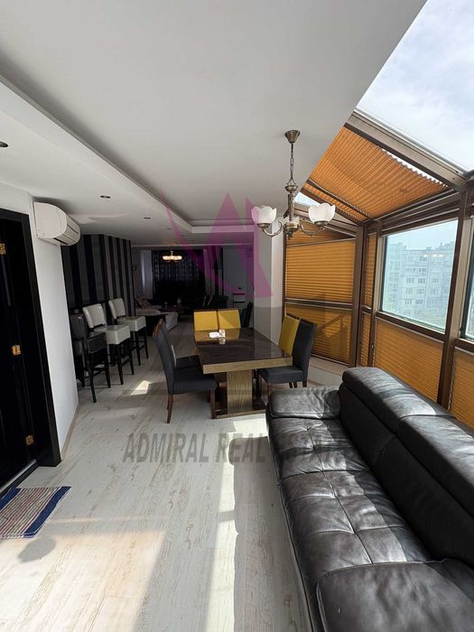 Продава се Тристаен апартамент в Варна, Левски - 145 кв.м за 1704 €/кв.м - Снимка #1