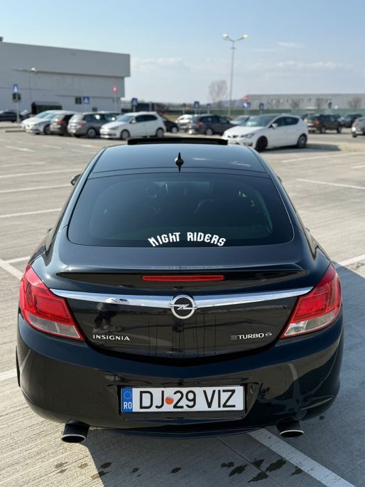 Opel insignia 2.0 biturbo