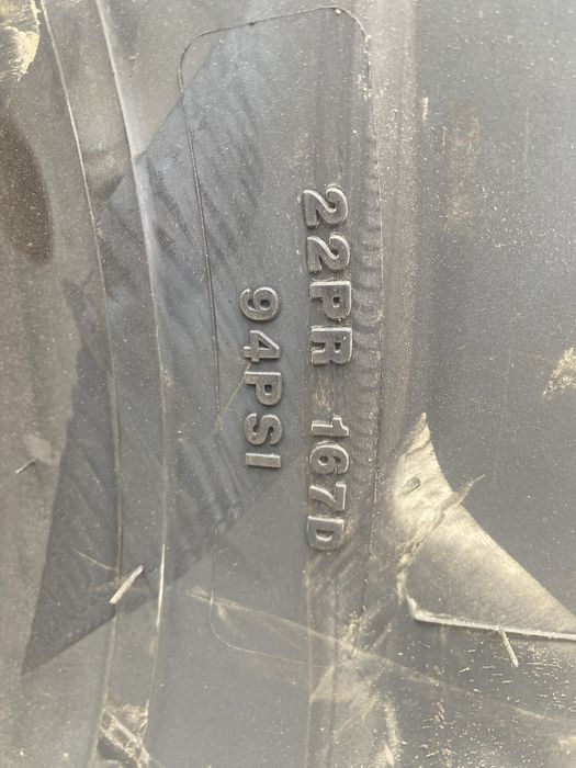 425/85R21 Doble coin 22PR