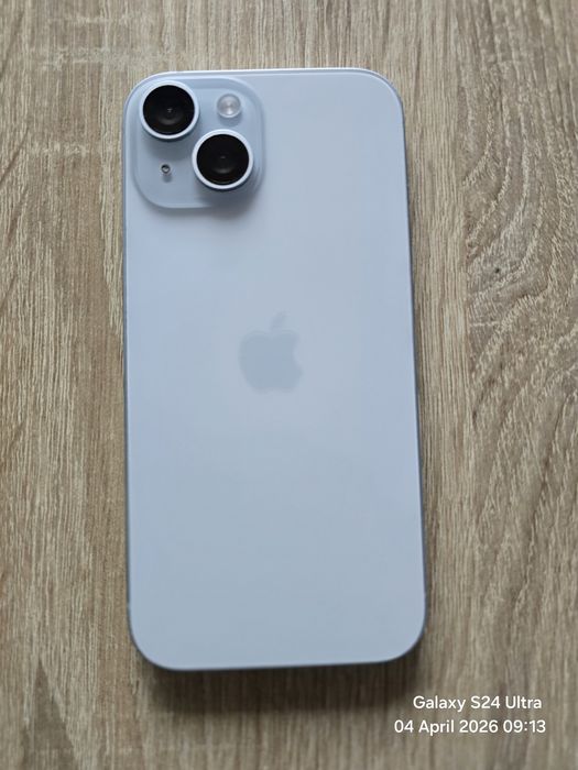 iPhone 15, 256GB