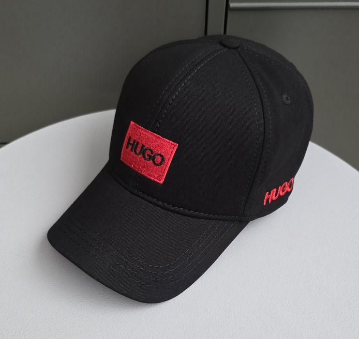 Шапка с козирка унисекс