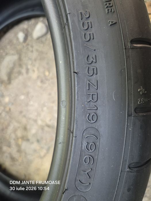 255 35 19 O BUCATA Anvelopa de vară Michelin Dot 06.24