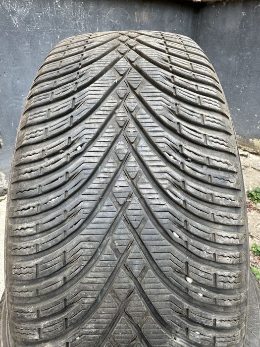 4 бр.зимни гуми 18 цола 235/50/18 KLEBER