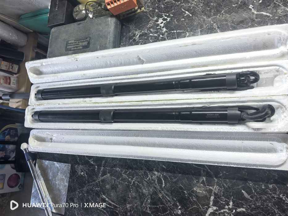 Telescop electric pentru haionul spate