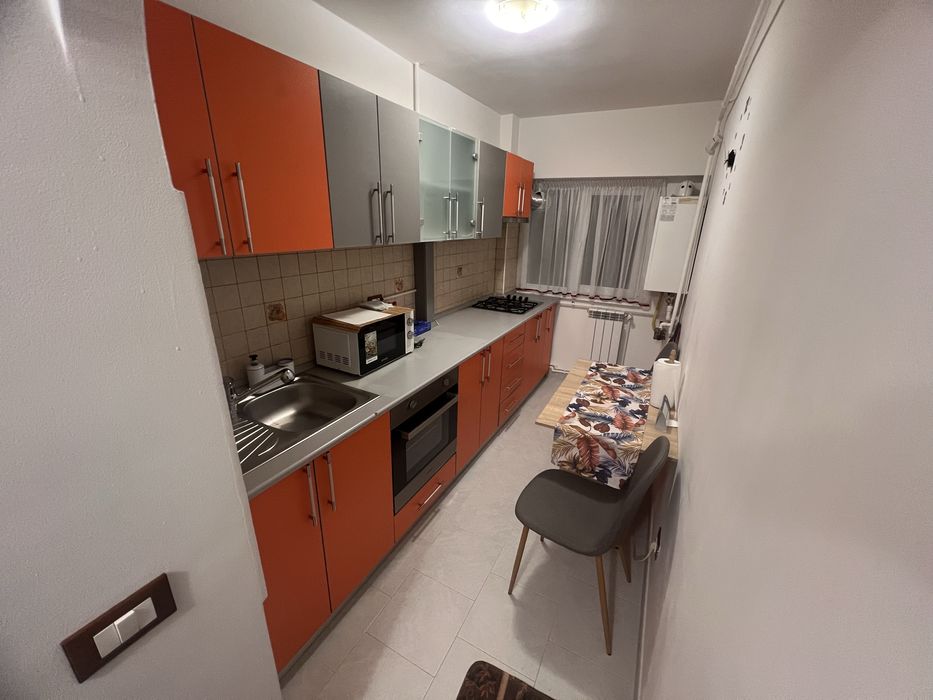 Inchiriez apartament 1 camera