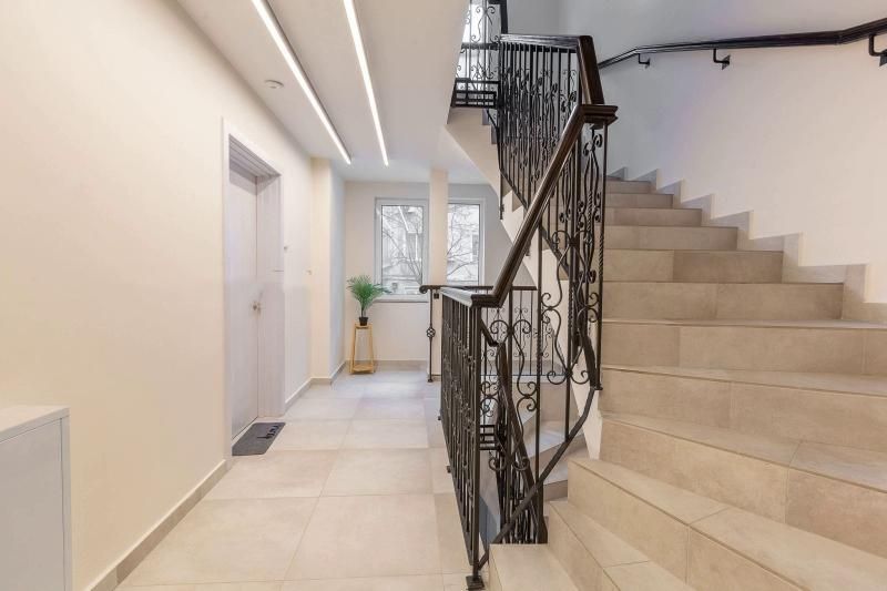 Дава се под наем Двустаен апартамент в София, Център - 60 кв.м за 899 € - Снимка #9