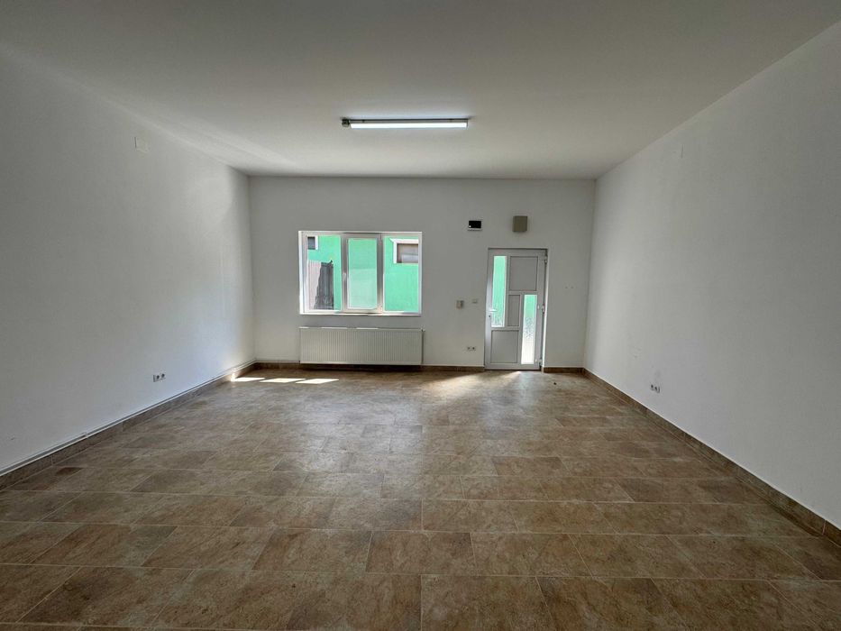 Spatiu Comercial, Birou, Spatiu de Depozitare etc.